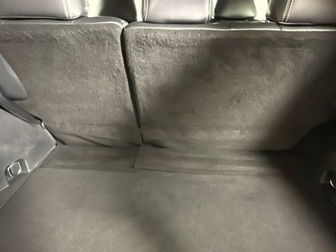 Used 2022 Toyota RAV4 LE AWD/4WD image 26