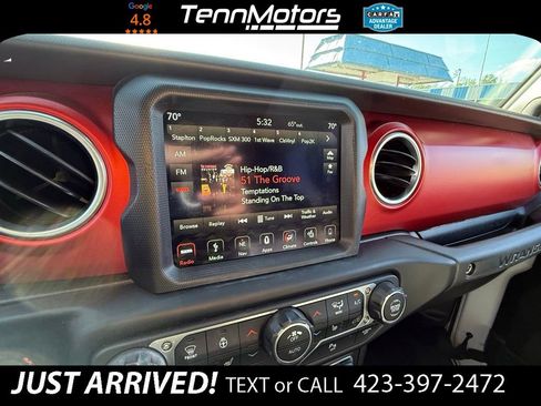 Used 2019 Jeep Wrangler Unlimited Rubicon AWD/4WD image 17