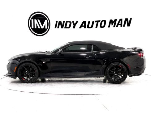 Used 2019 Chevrolet Camaro LT RWD image 7