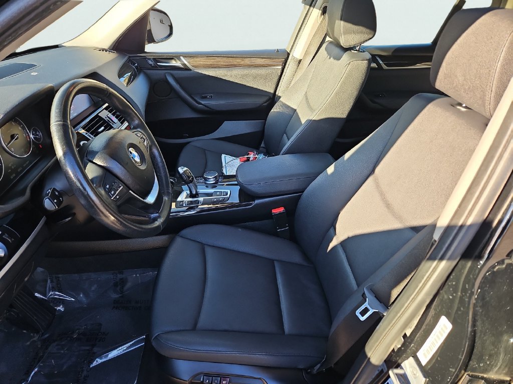 Used 2017 BMW X3 xDrive28i AWD/4WD image 32