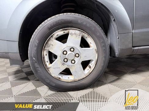 Used 2007 Saturn Vue 2WD V6 w/ Chrome Pkg image 2