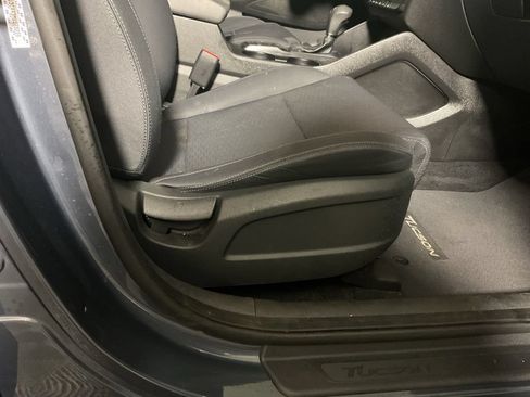 Used 2021 Hyundai Tucson Value w/ Cargo Package AWD/4WD image 36