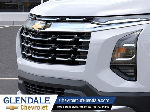 New 2026 Chevrolet Equinox LT w/ LPO, Floor Liner Package image 13