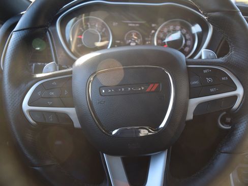 Used 2016 Dodge Challenger R/T Scat Pack image 10