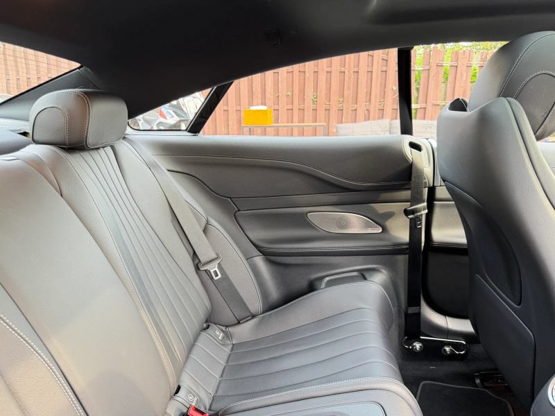 Used 2023 Mercedes-Benz E 450 4MATIC Coupe image 25