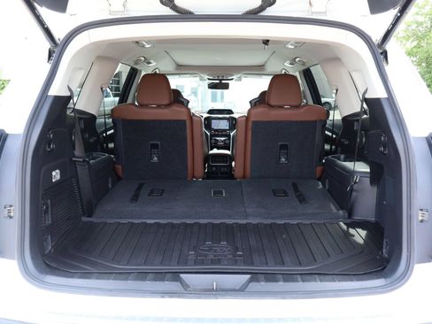 Used 2020 Subaru Ascent Touring w/ Popular Package #3 AWD/4WD image 19