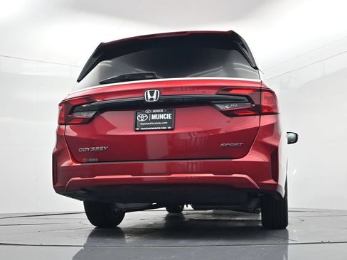 Used 2025 Honda Odyssey Sport-L image 55