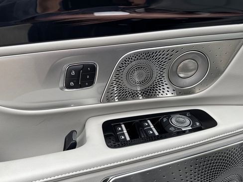 New 2026 Lincoln Nautilus Reserve image 9