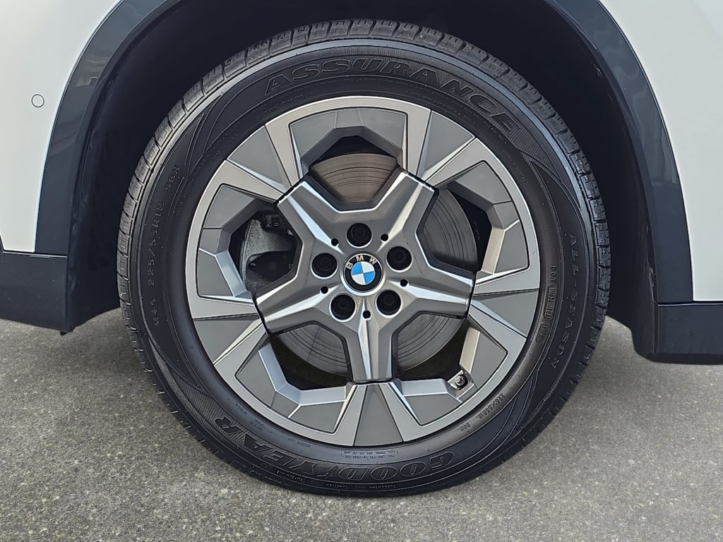 Used 2024 BMW X1 xDrive28i w/ Convenience Package AWD/4WD image 32