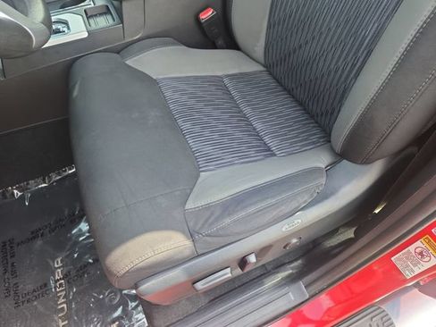 Used 2015 Toyota Tundra SR5 w/ SR5 Upgrade Package RWD image 26