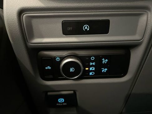 Used 2025 Ford F150 XLT w/ Equipment Group 301A Standard image 23