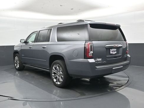 Used 2018 GMC Yukon XL Denali w/ Open Road Package AWD/4WD image 6