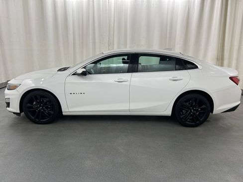 Used 2024 Chevrolet Malibu LT w/ Sport Edition image 11