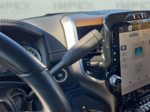 Used 2024 RAM 2500 Laramie image 18