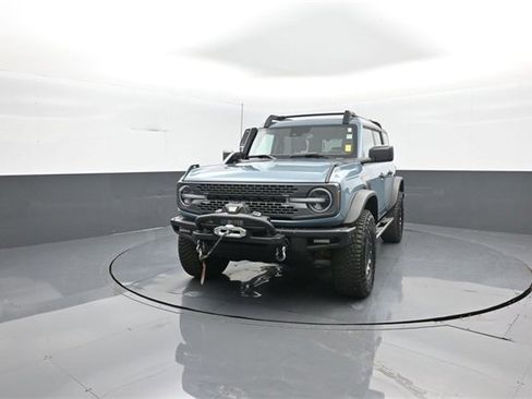 Certified 2022 Ford Bronco Everglades image 3