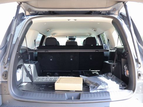 New 2026 Hyundai Santa Fe SE image 16