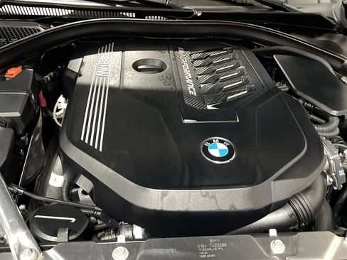 Used 2021 BMW M440i Convertible w/ Premium Package image 25