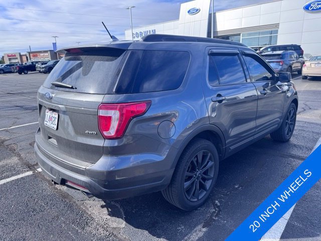 Used 2019 Ford Explorer XLT w/ Equipment Group 202A AWD/4WD image 4