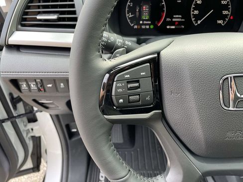 New 2026 Honda Odyssey EX-L image 18