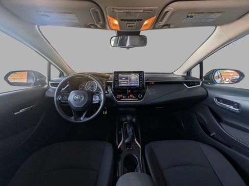 Used 2021 Toyota Corolla LE FWD image 29