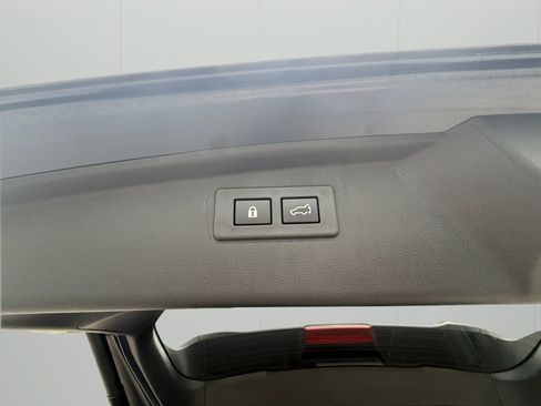 Used 2023 Subaru Outback Limited AWD/4WD image 32