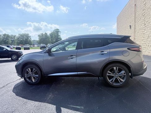 Used 2020 Nissan Murano Platinum w/ Cargo Package FWD image 2