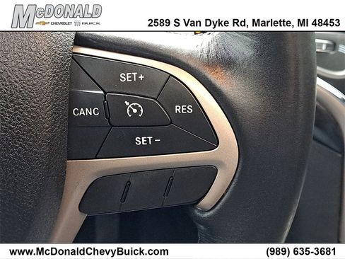 Used 2016 Jeep Grand Cherokee Laredo 75th Anniversary image 12