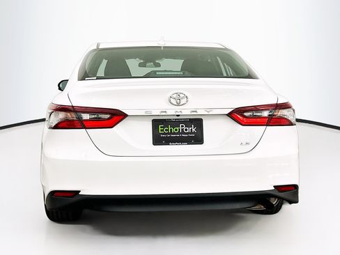 Used 2024 Toyota Camry LE FWD image 7