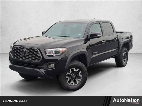 Used 2023 Toyota Tacoma TRD Off-Road image 1