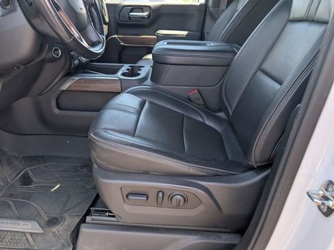 Used 2021 Chevrolet Silverado 1500 High Country w/ Safety Package II AWD/4WD image 11