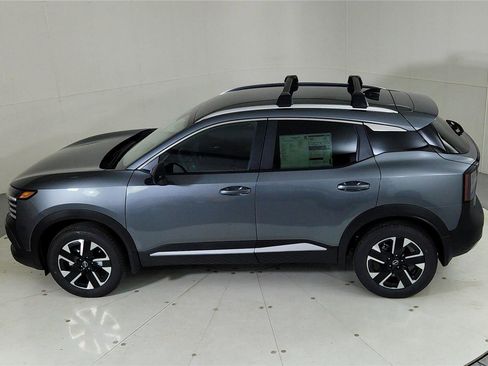 New 2026 Nissan Kicks SV w/ Charging Package image 38