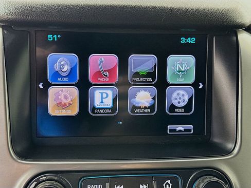 Used 2016 Chevrolet Suburban LTZ image 15