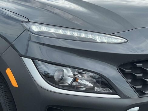Used 2023 Hyundai Kona SEL AWD/4WD image 9