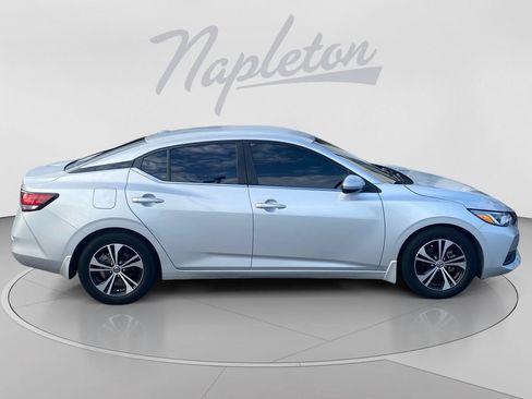 Used 2022 Nissan Sentra SV FWD image 7