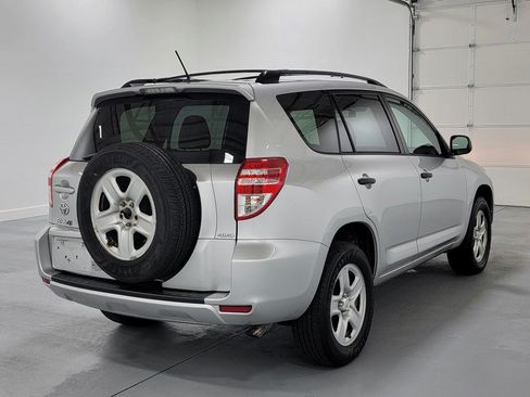 Used 2012 Toyota RAV4 4WD w/ Value Pkg image 9