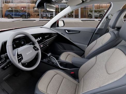 New 2026 Kia Niro SX image 17