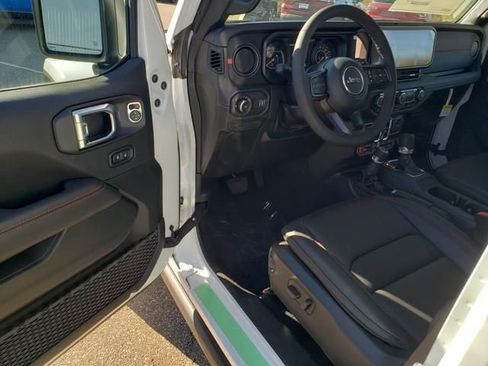 New 2026 Jeep Wrangler Unlimited Rubicon w/ Safety Group image 13