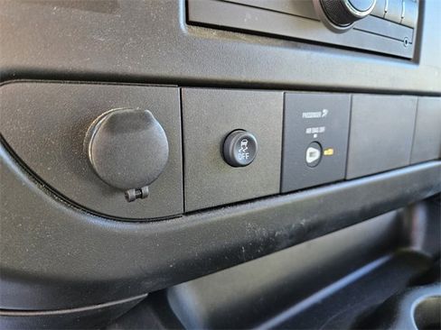 Used 2024 GMC Savana 2500 w/ Driver Convenience Package image 21