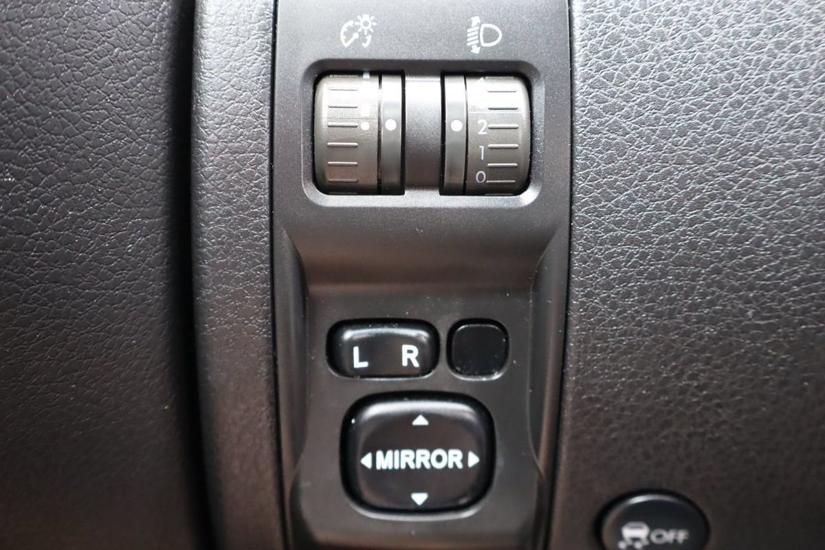 Used 2014 Subaru Impreza WRX Limited w/ Navigation System Package AWD/4WD image 29