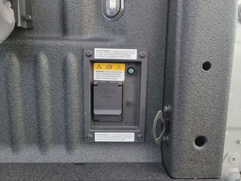 New 2025 Ford F350 Lariat w/ Chrome Package image 24