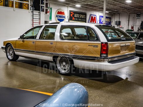 Used 1992 Buick Roadmaster Estate image 6