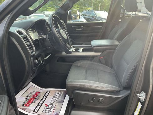 Used 2019 RAM 1500 Big Horn AWD/4WD image 10