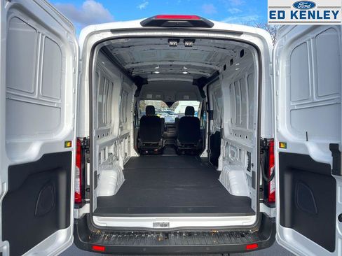 New 2026 Ford Transit 250 148 Medium Roof image 25