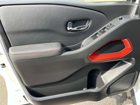 Certified 2022 Nissan Frontier PRO-4X w/ Technology Package image 18