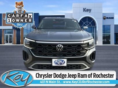Used 2024 Volkswagen Atlas Cross Sport SE