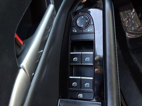 Used 2024 MAZDA CX-30 AWD 2.5 S w/ Select Sport Pkg image 17