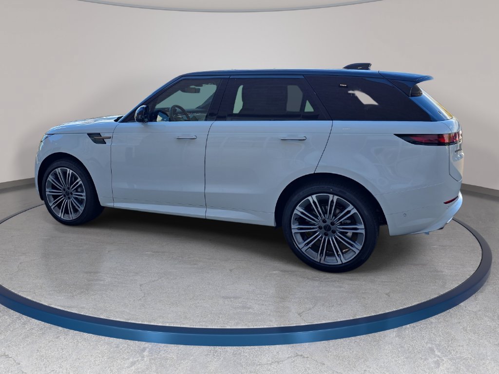 New 2027 Land Rover Range Rover Sport Dynamic SE AWD/4WD image 1