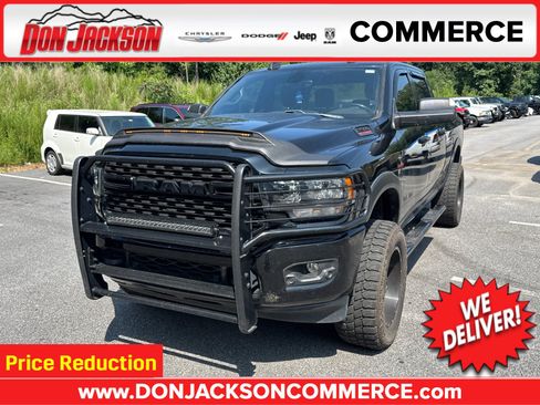 Used 2022 RAM 2500 Big Horn w/ Night Edition AWD/4WD image 1