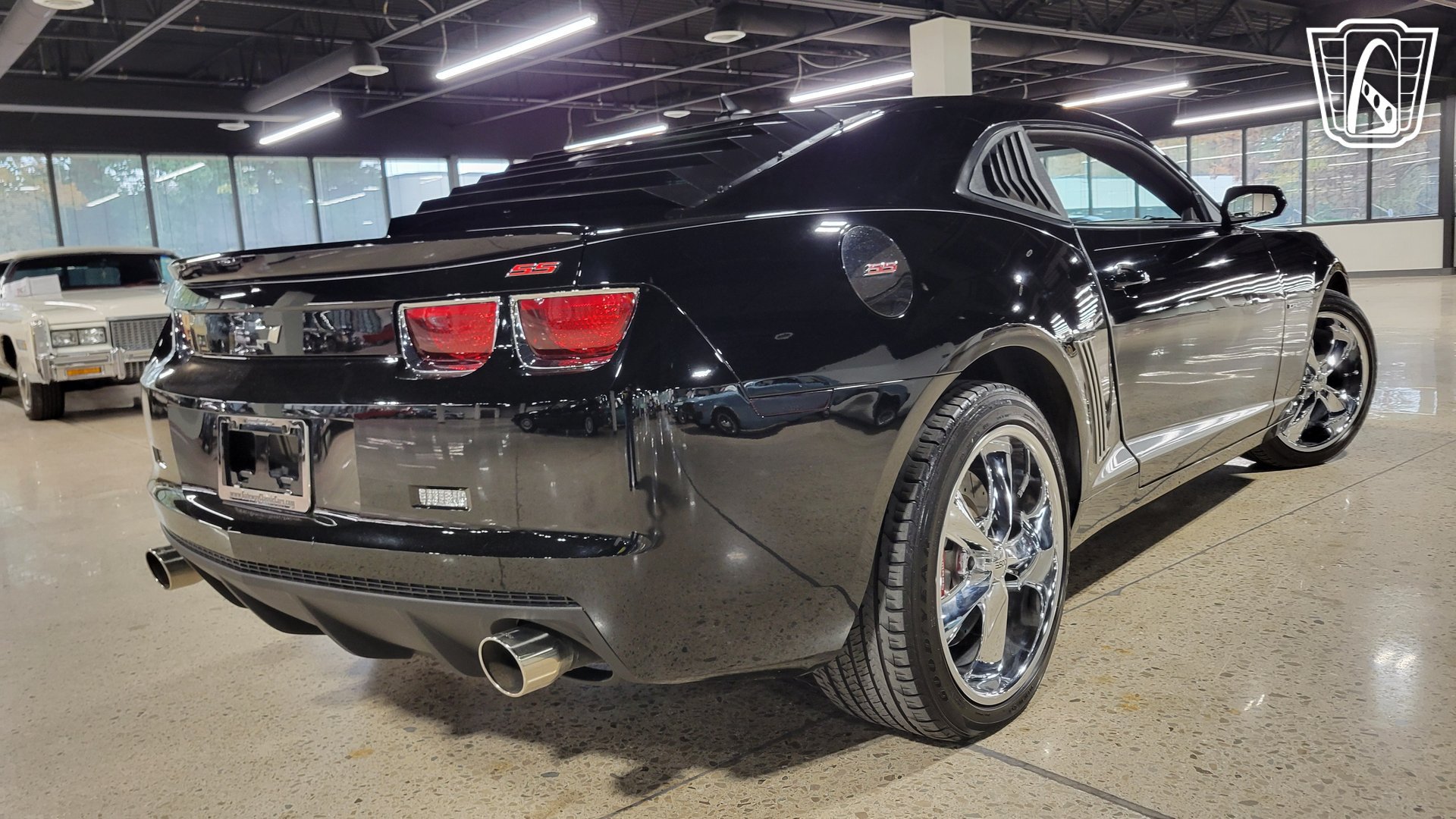 Used 2010 Chevrolet Camaro SS w/ RS Package RWD image 33