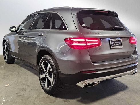 Used 2019 Mercedes-Benz GLC 350e 4MATIC image 6